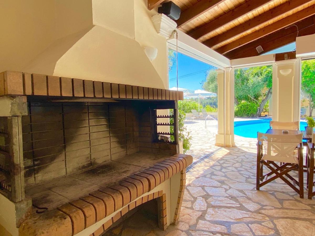 Villa Aliki Nissaki With Private Pool By Dadovillas
