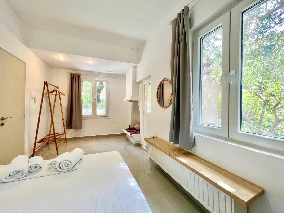 Aliki Nissaki With Private Pool By Dadovillas Villa *