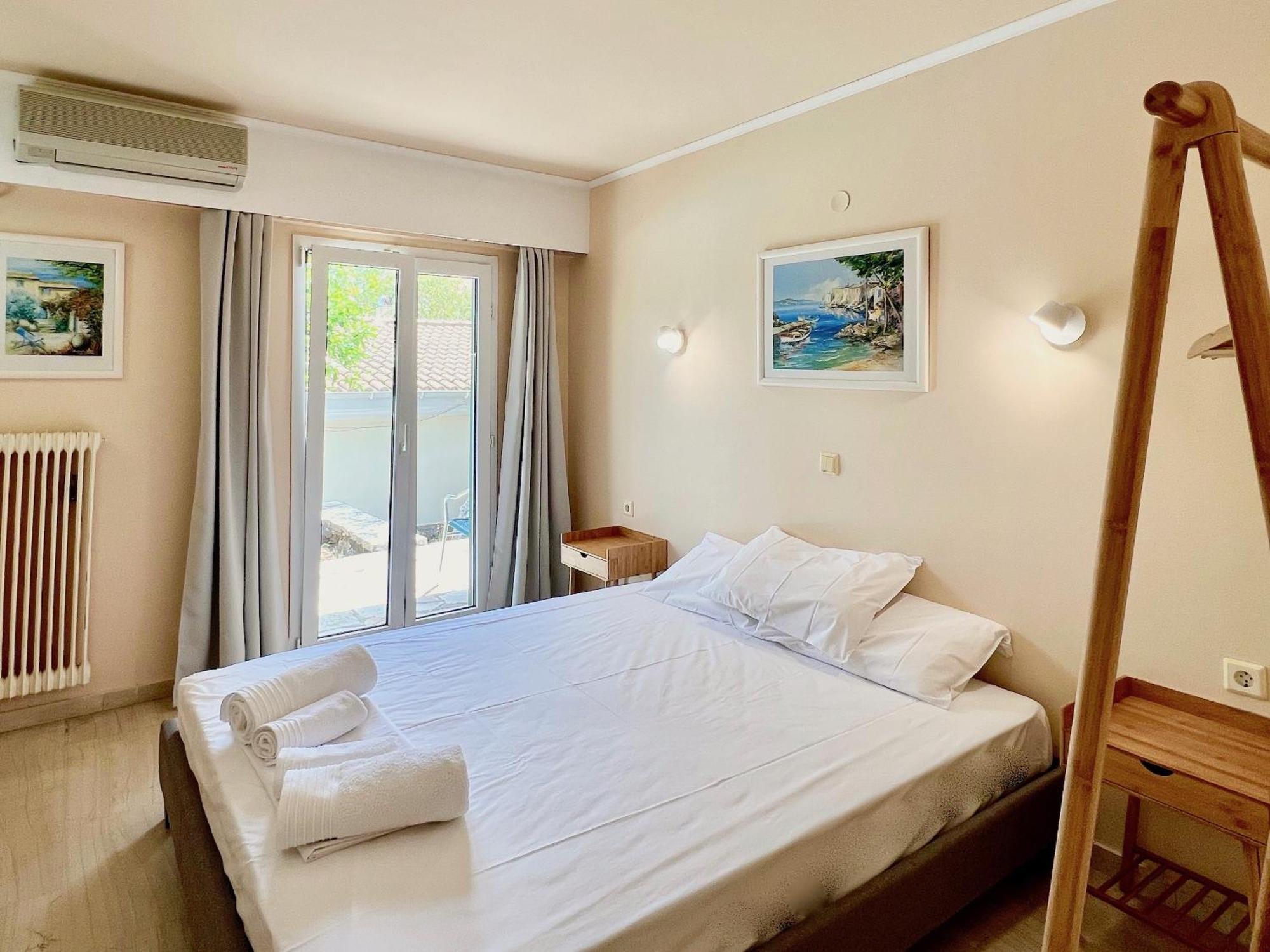 Villa Aliki Nissaki With Private Pool By Dadovillas