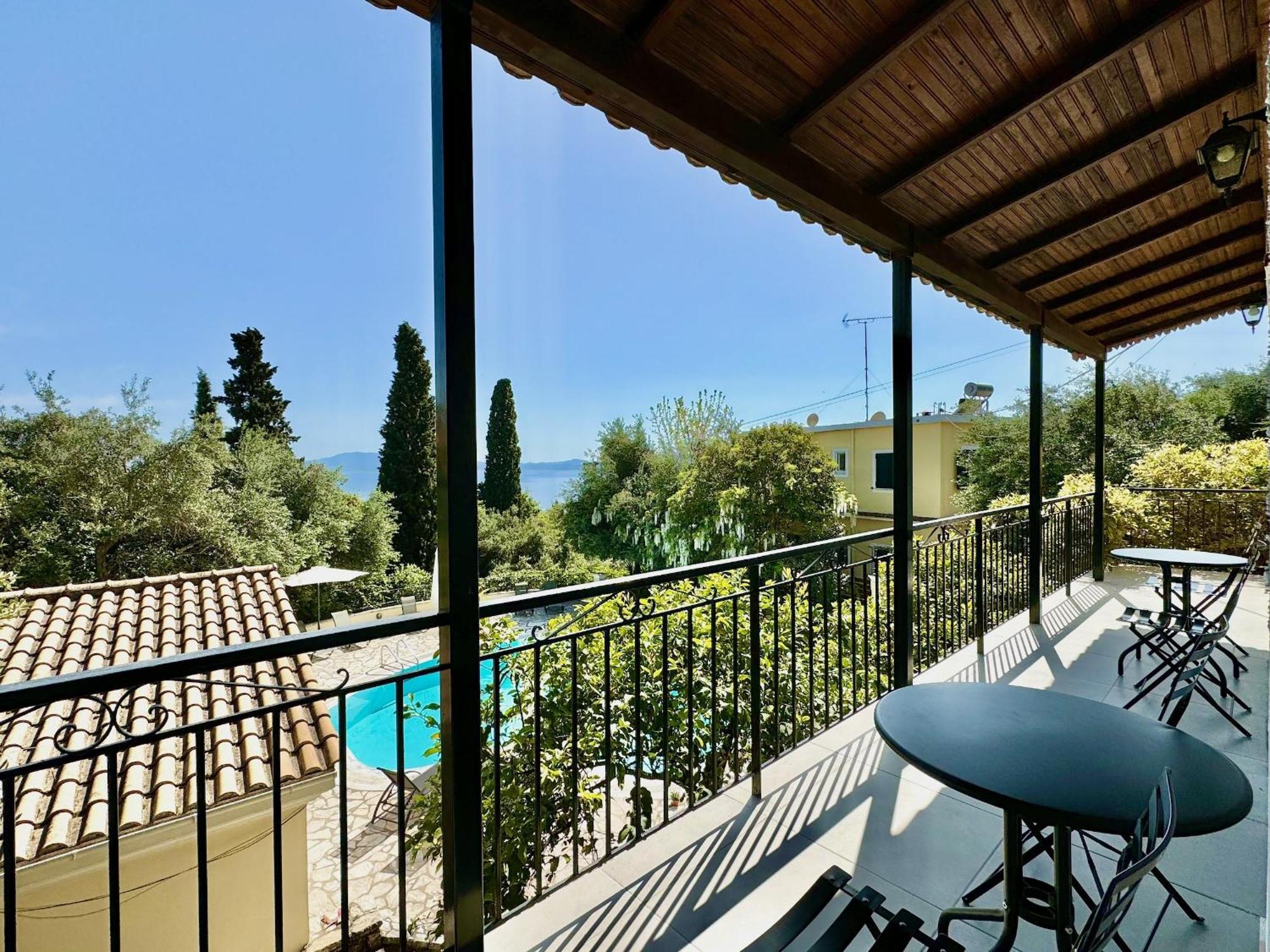 Aliki Nissaki With Private Pool By Dadovillas Villa