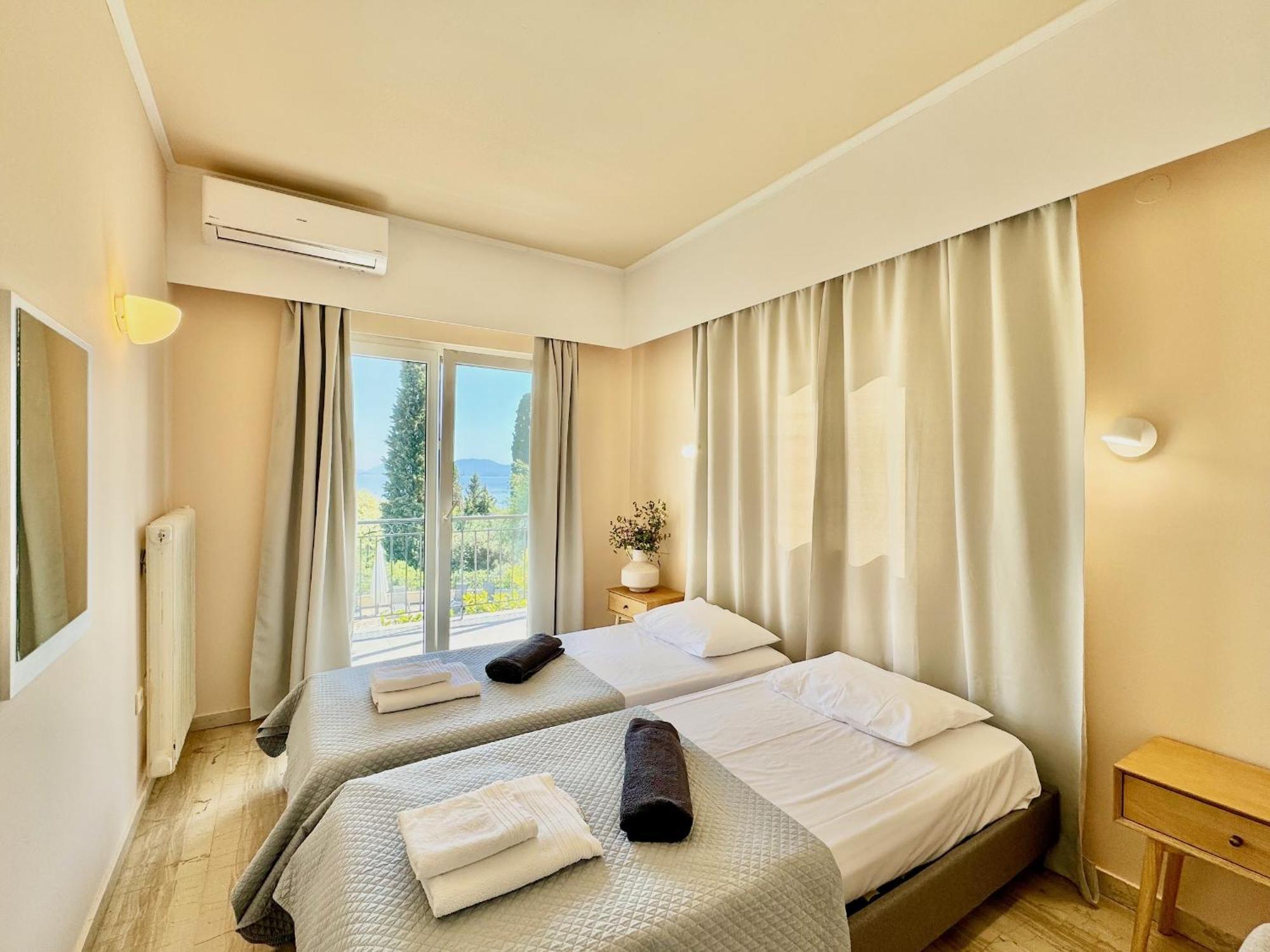 Aliki Nissaki With Private Pool By Dadovillas Villa *